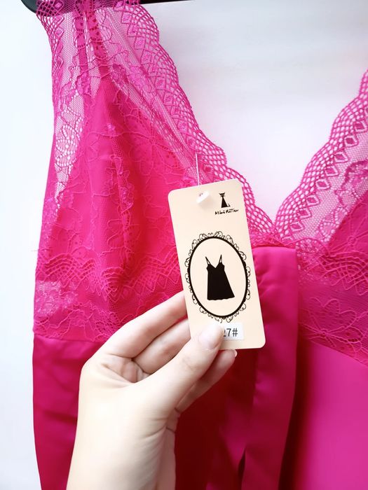 Vestido de Lingerie Rosa Fúcsia