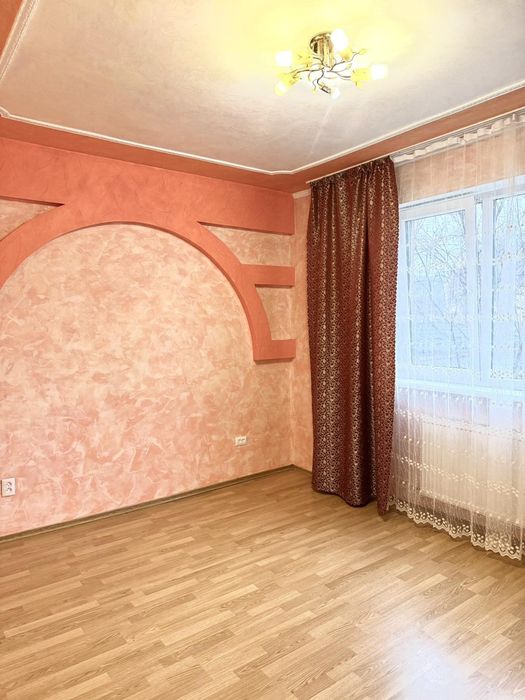 Оренда всього  будинку або половину  будинку