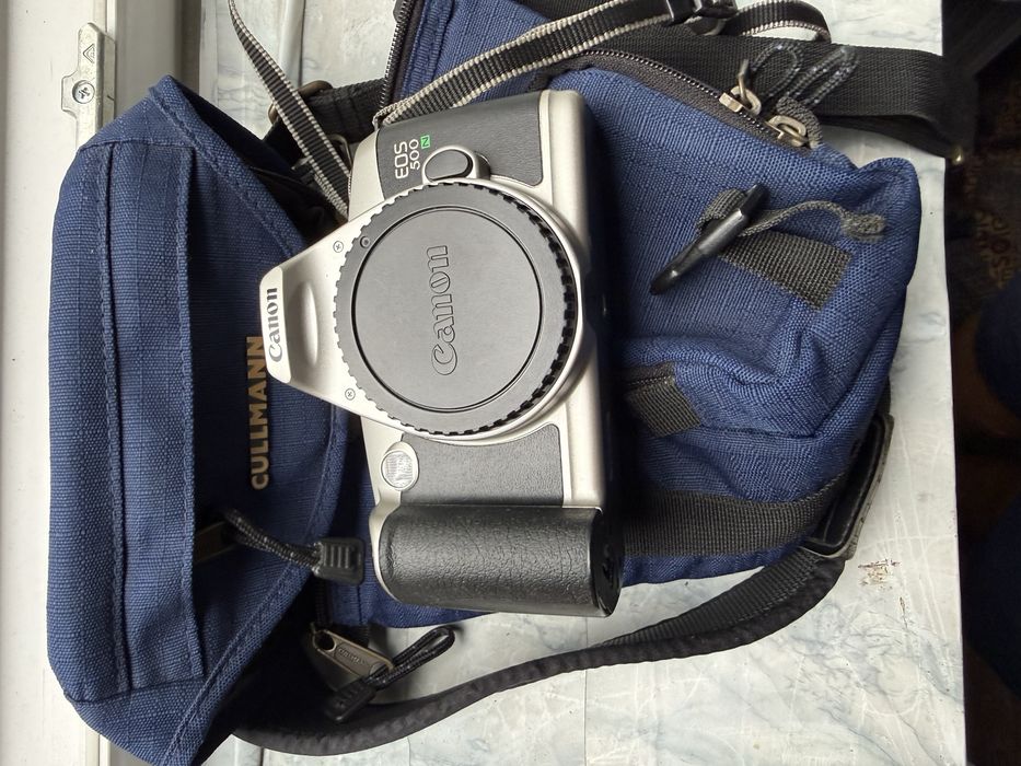 Canon 500 EOS  klasyk analogowy