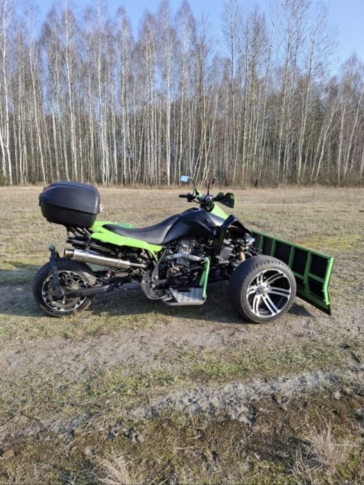Quad trzy kołowy