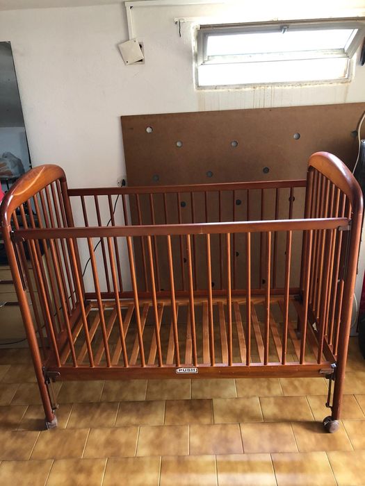 Cama de bebé Marca Trama