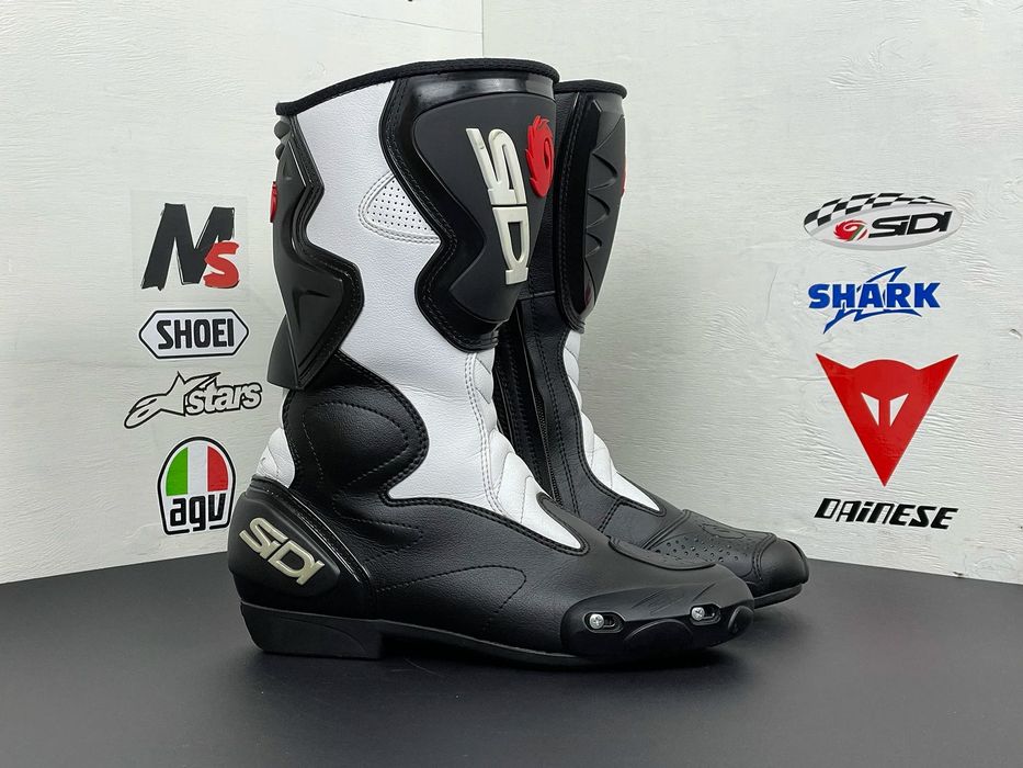 Мотоботи Sidi, Alpinestars, Dainese Fusion