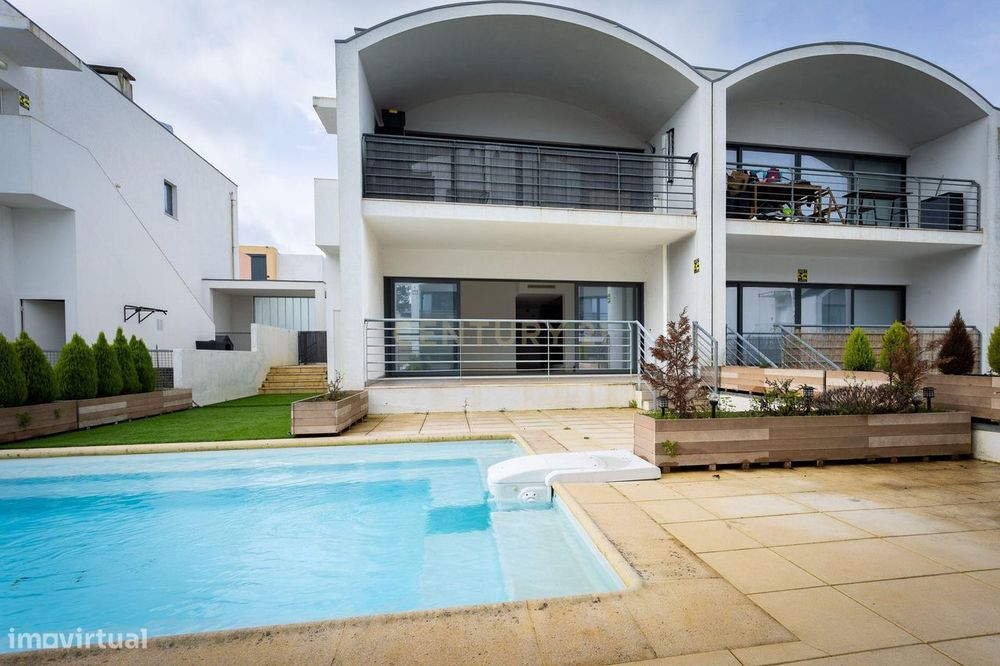 Moderno Apartamento T1 em Palmela Village