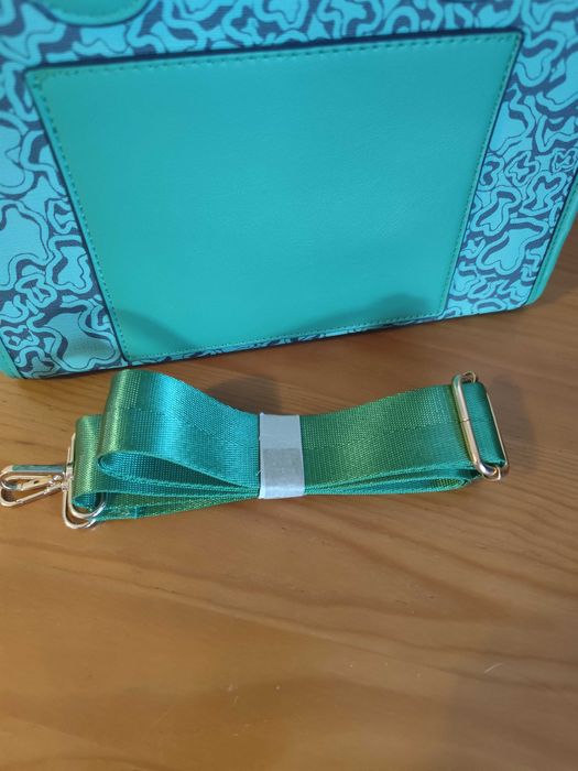 Mala verde com alça