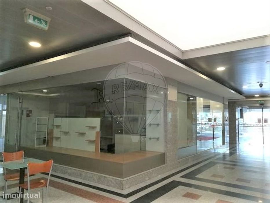 Loja  para venda — Pombal, Leiria