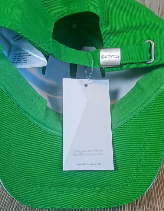 Nowa oryginalna czapka z daszkiem bejsbolówka Skoda