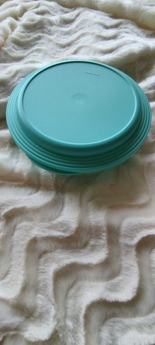 Tupperware - prato duplo lumisoso