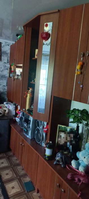 Стінка у вітальню