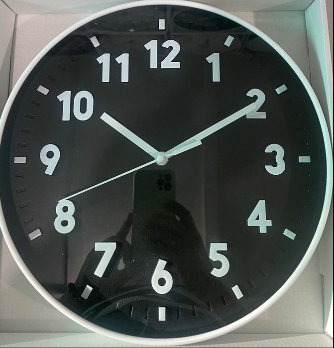 Годинник настінний