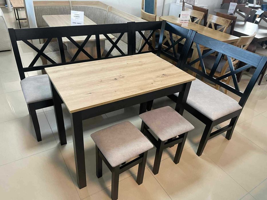 (12WN) Narożnik kuchenny + stół + 2x taboret, wyprzedaż 1299 zł