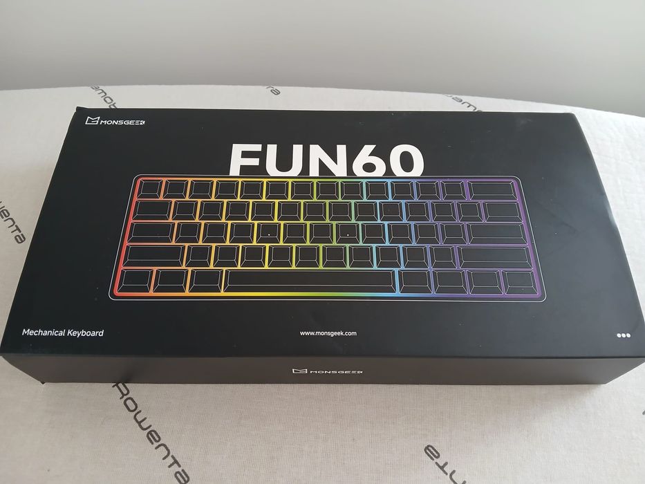(NOVO) Akko MonsGeek FUN60 Pro: edição Wireless  -  Layout US