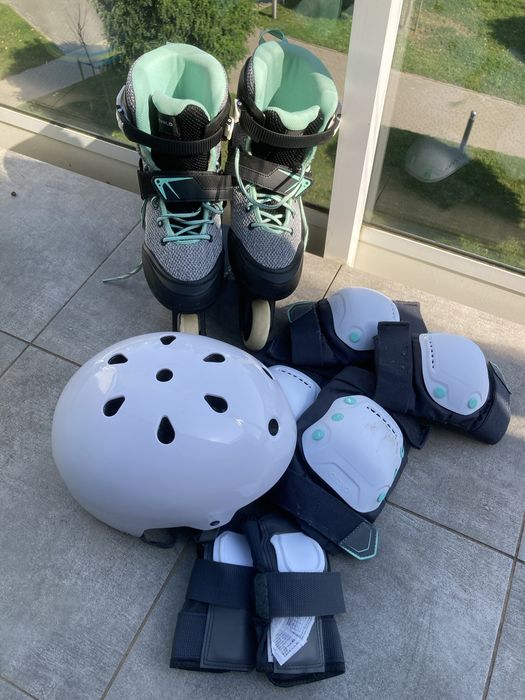 Zestaw rolki z ochraniaczami i kaskiem