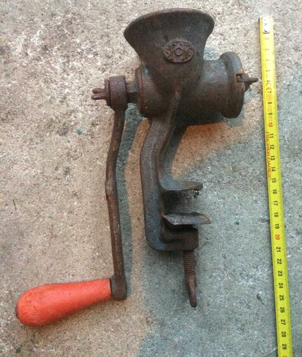 PICADORA de CARNE (muto antiga, marca SPONG)