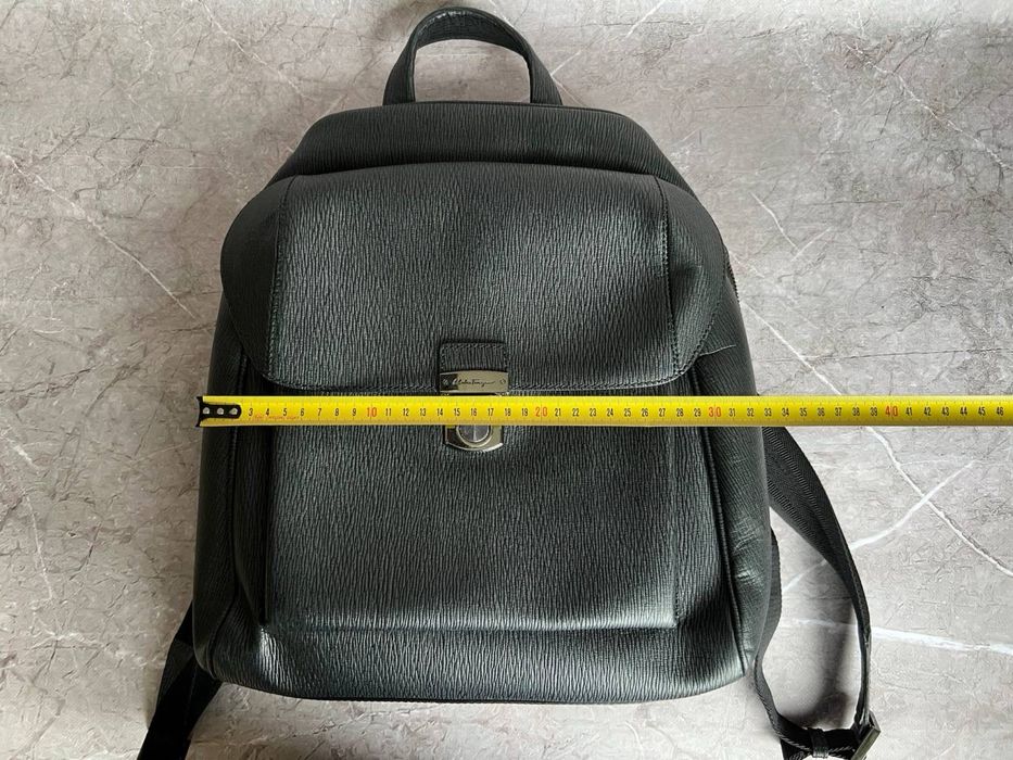 Salvatore ferragamo рюкзак кожаный мужской