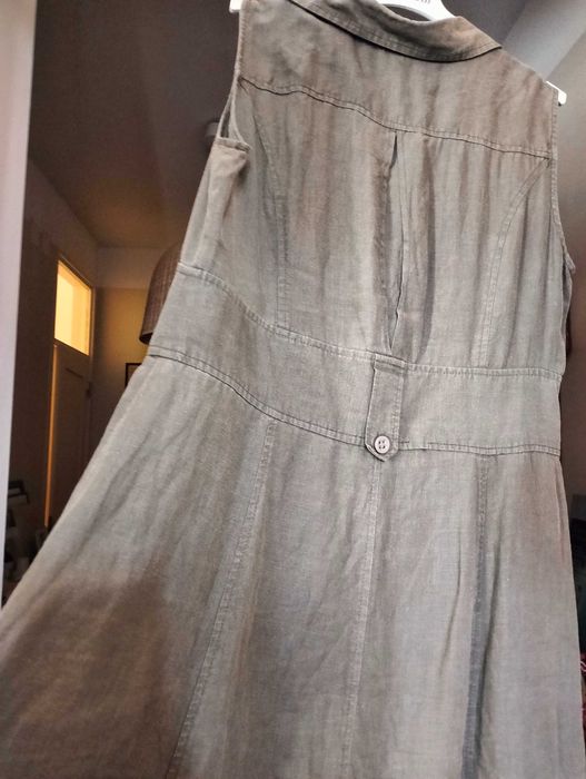 Vestido caqui em linho (tamanho 46) - Marca portuguesa Elisa Baia