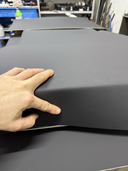 Maty tapicerskie, akustyczne, ozdobne, samochodowe.