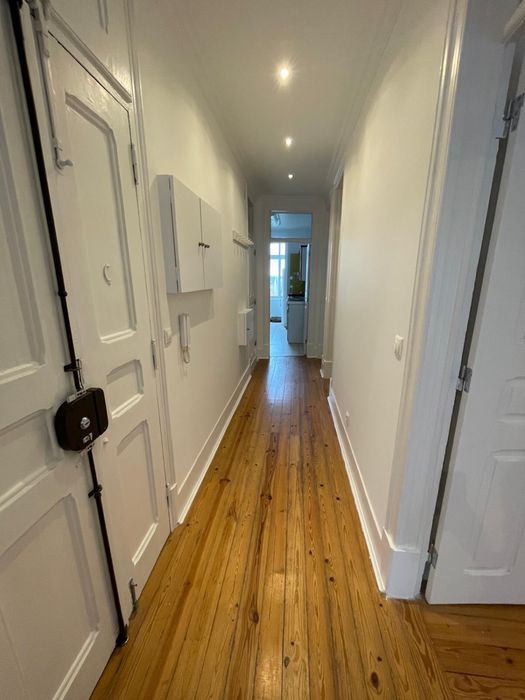 Apartamento T2+1 para Arrendamento – Campo de Ourique