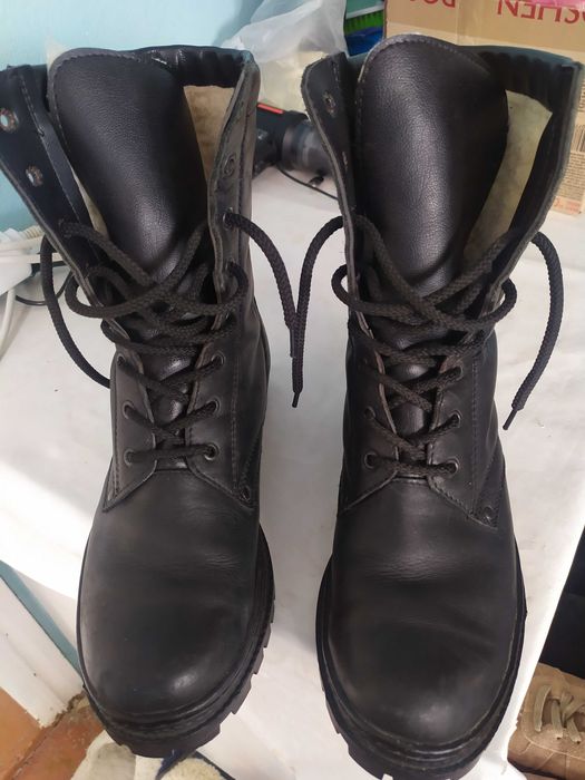 Чоловічі ботінки