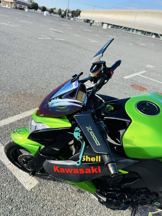 Kawasaki Z1000r 2011