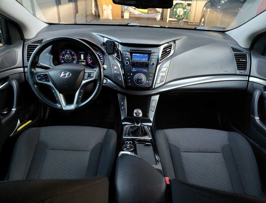 Hyundai i40 1.7 CRDi 141 KM / 2012 / Bezwypadkowy / Warto