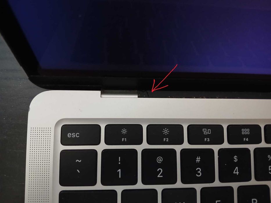 A2179 MacBook Air 2020 intel iCloud - Locked  >НА ЗАПЧАСТИНИ<