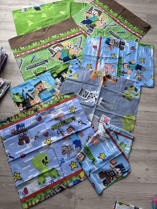 Наволочки, постільна білизна