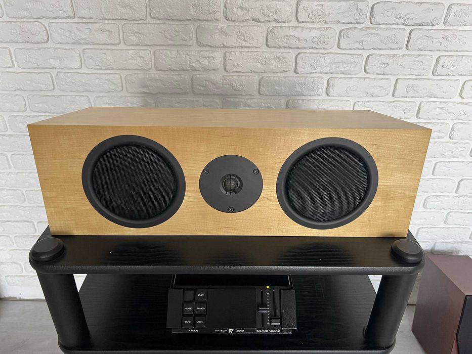 Акустическая система Linn TRIKAN (центральный канал)