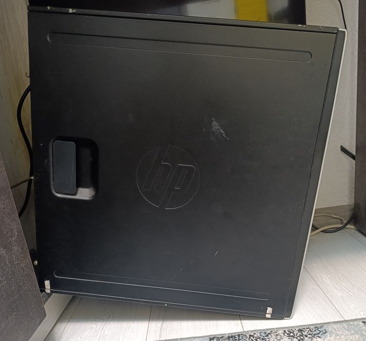 комп'ютер з монітором