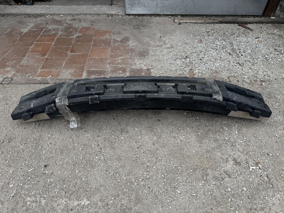 Передний усилитель, абсорбер (пенопласт) Lexus Rx 2009-2015