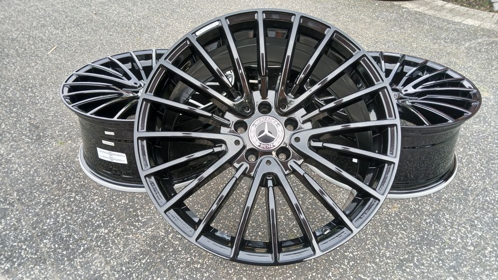NOWE  19" Mercedes  5x112  8,5j et35  Czarny Polysk  wzor AMG  W213  W212 GLC GLK  W211  CL W207  GLC  nowy model