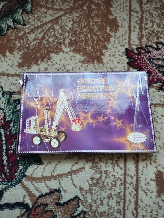 Продам детский конструктор механика,пазлы