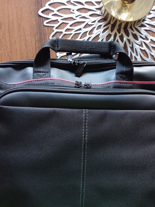 Laptop Lenovo komputer