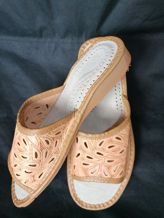 Damskie pantofle 36 skórzane kapcie góralskie