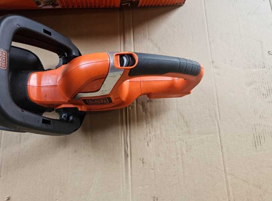 Black&Decker GTC1845L20 nożyce do żywopłotu 45cm