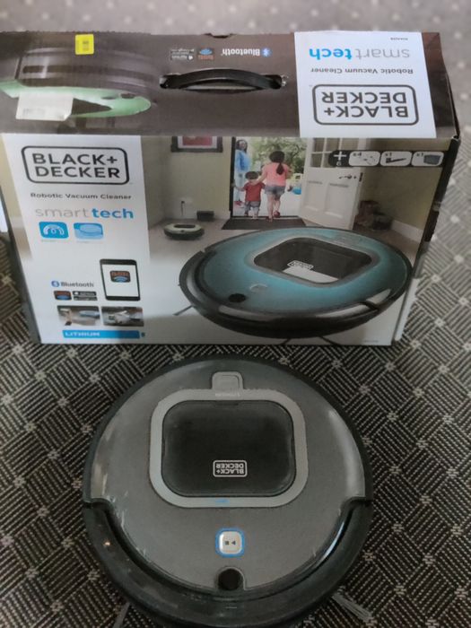 Робот-пилосос BLACK+DECKER модель RVA425B
