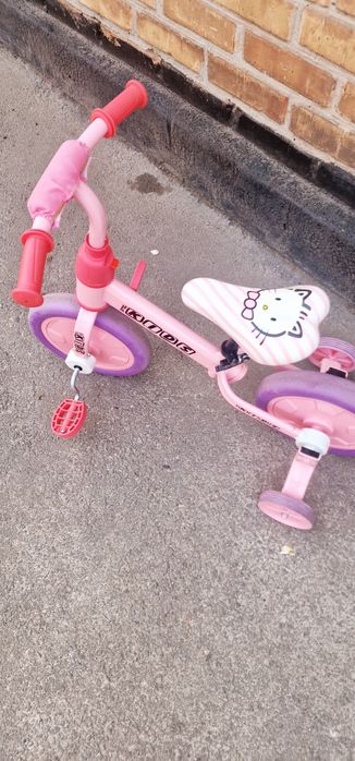 Дитячий велосипед, беговел.