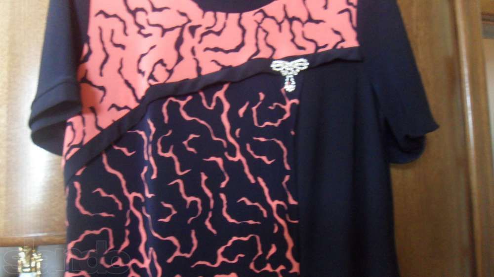 Новое женское платье