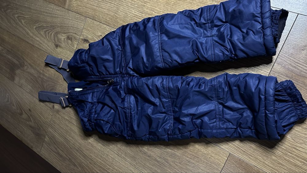 Зимовий комбінезон