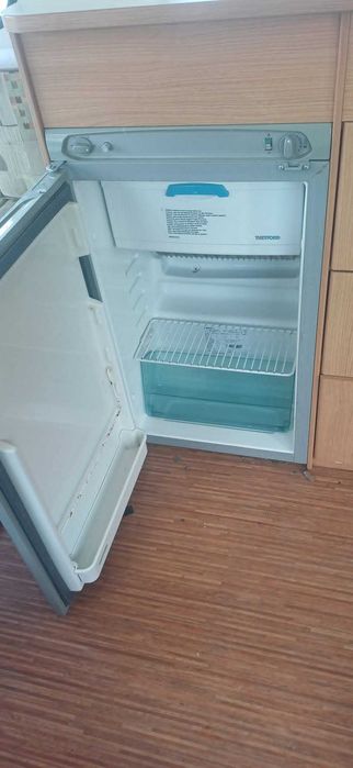 Kuchnia  Adria hobby przyczepa kempingowa kamper