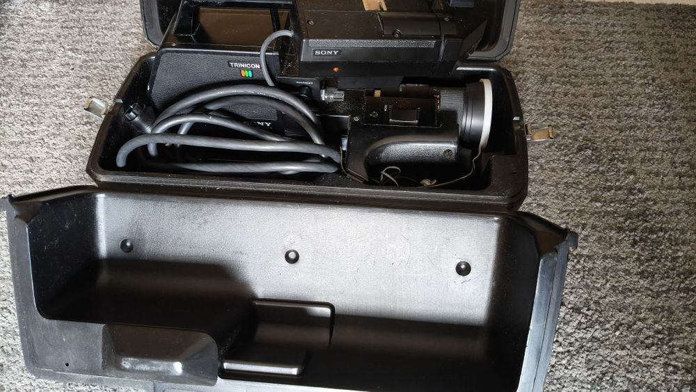 Câmara Sony hvc 3000