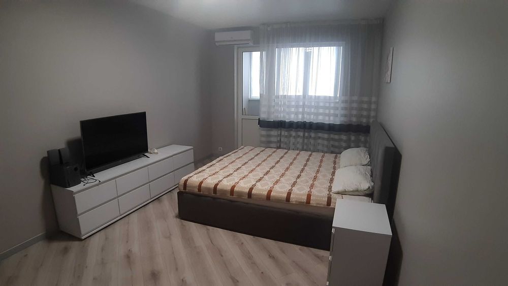 Оренда  1 кім. квартира,  вул. Милославська 25,Троєщина