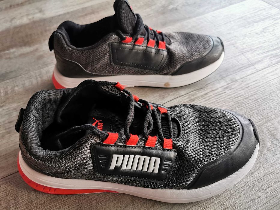 Sprzedam buty Puma, rozm. 37, dł. wkładki 24 cm