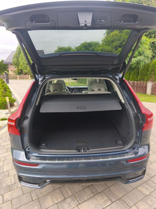 Volvo XC60 T8 Plug-in Hybrid ULTRA | 2024 | 455 KM | 11 000 km | Panorama | 360° | Harman Kardon