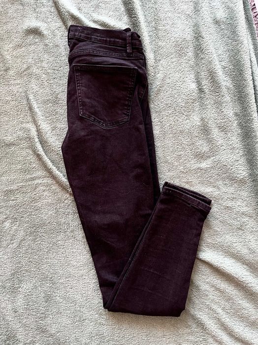 Czarne spodnie jeansy Mango elsa