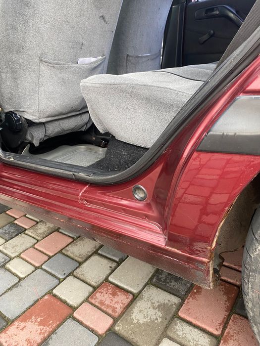 Авто VW пассат б4