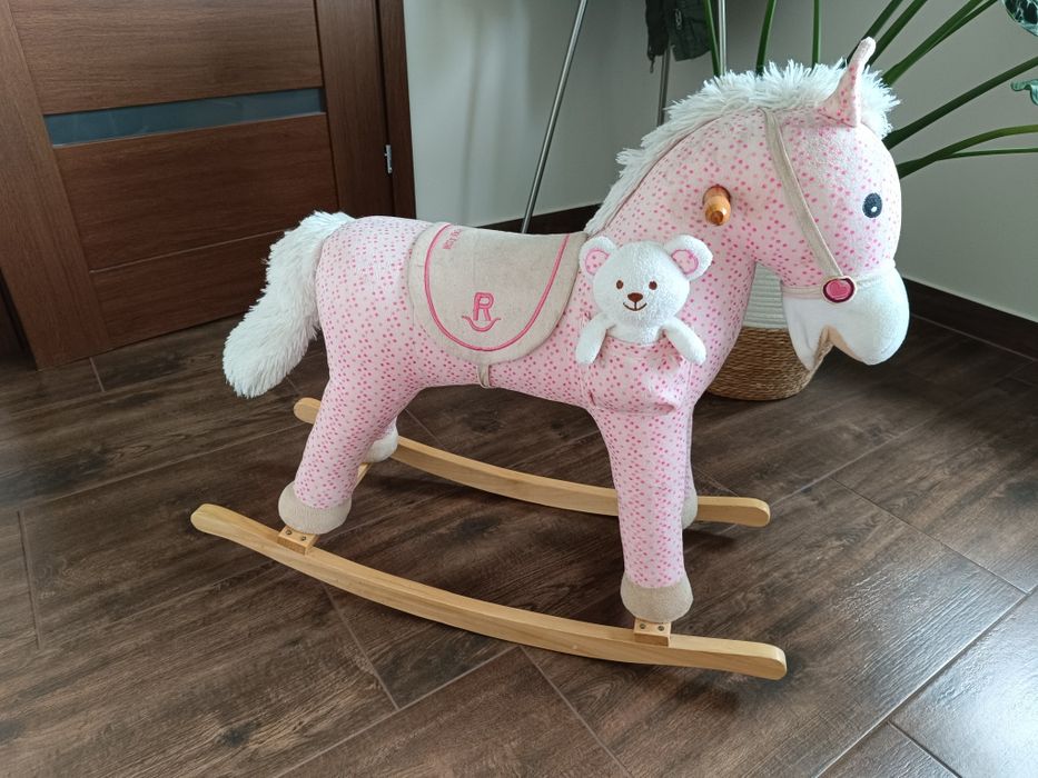 Konik na biegunach milly mally pony pink dźwięki ruchomy ogon