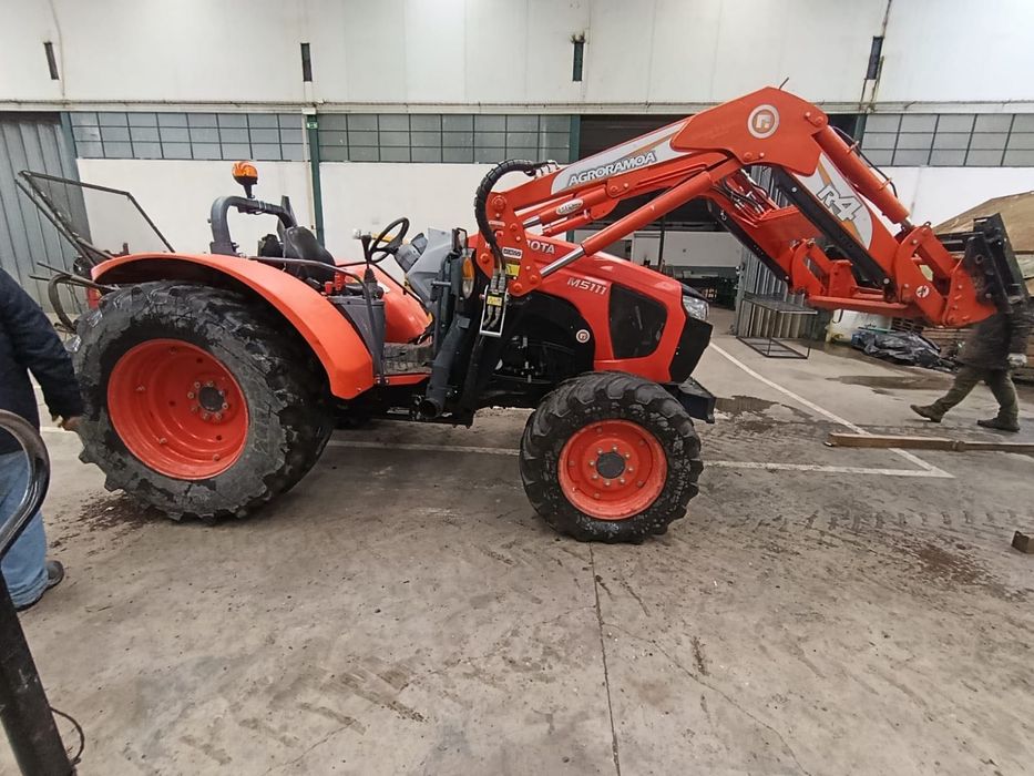Trator Kubota M5011 LowProfile