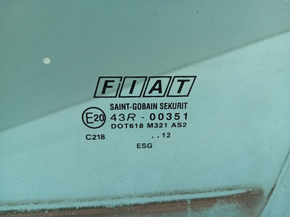 Vidro porta frente esquerda FIAT Panda (169_)