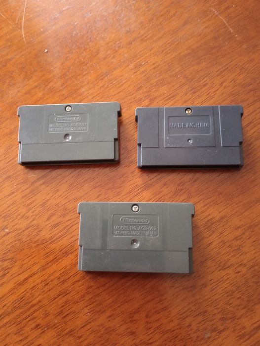 3 gry na game boy.