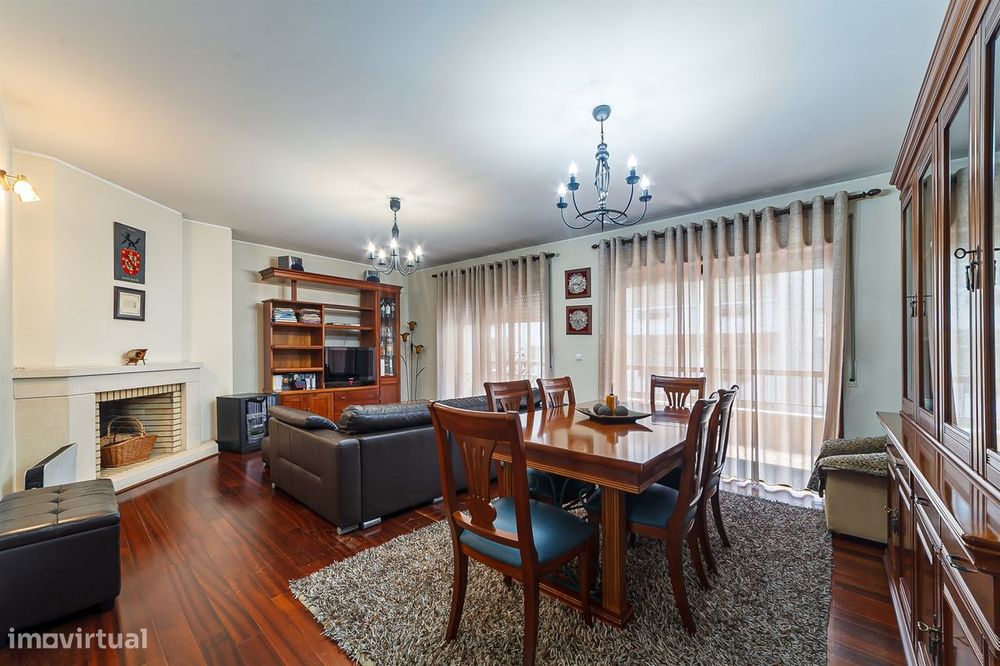 Apartamento T3 Venda em Oliveira de Azeméis, Santiago de Riba-Ul, Ul, — Oliveira De Azeméis, Santiago De Riba-Ul, Ul, Macinhata Da Seixa E Madail, Aveiro